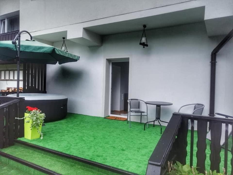 דירות שצ'צ'ירק Apartament Bukowy מראה חיצוני תמונה